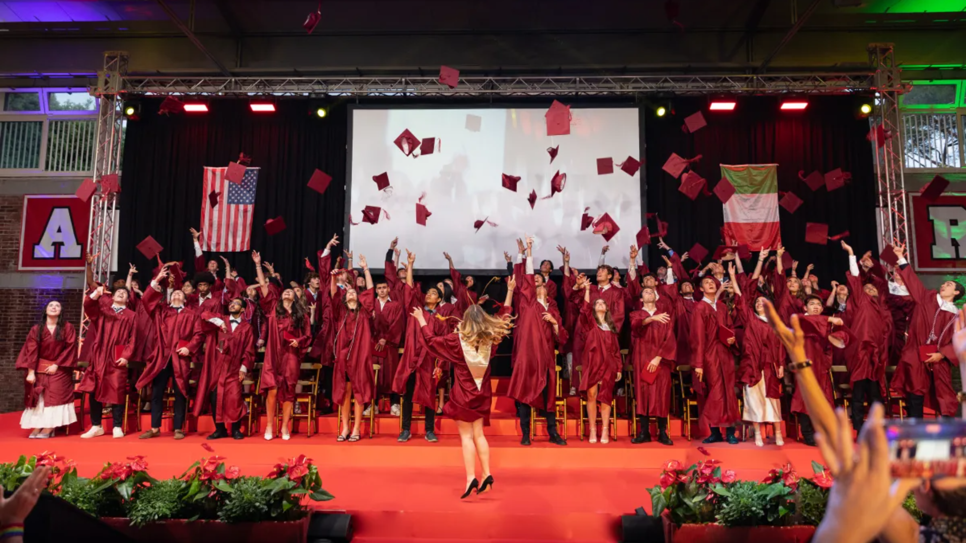 At AOSR, a premier international high school in Rome, we offer an exceptional educational experience with over 92 courses